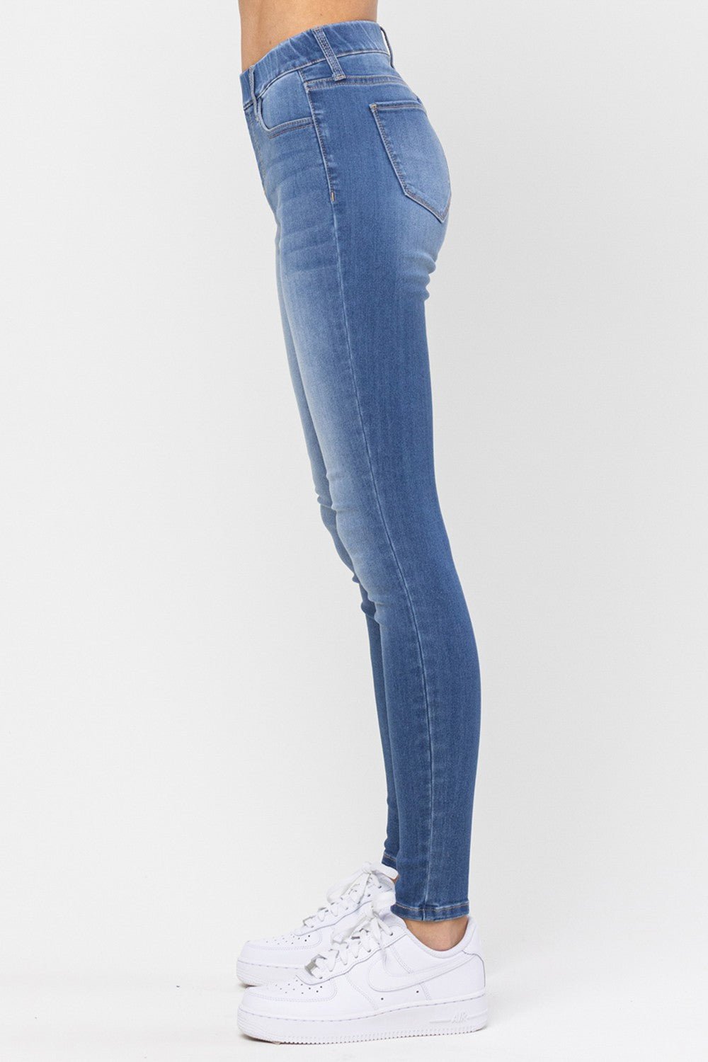 Jelly Jeans - Mid Rise Pull On Skinny Jean - ApresTenCo