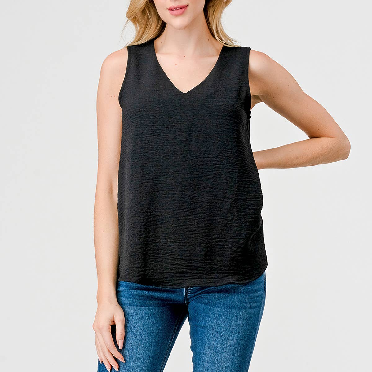 V - neck Sleeveless Woven Top - Black - ApresTenCo